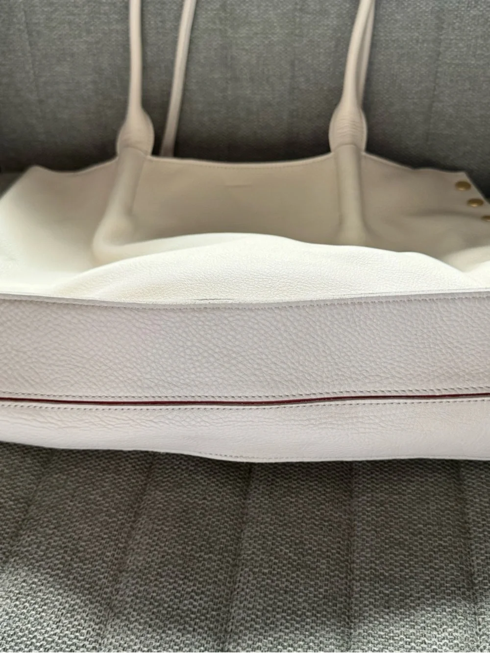 Hammitt Large Oliver Zip Leather Tote Bag in Calla Lily w/ Brushed Gold Accents - Picture 5 of 8